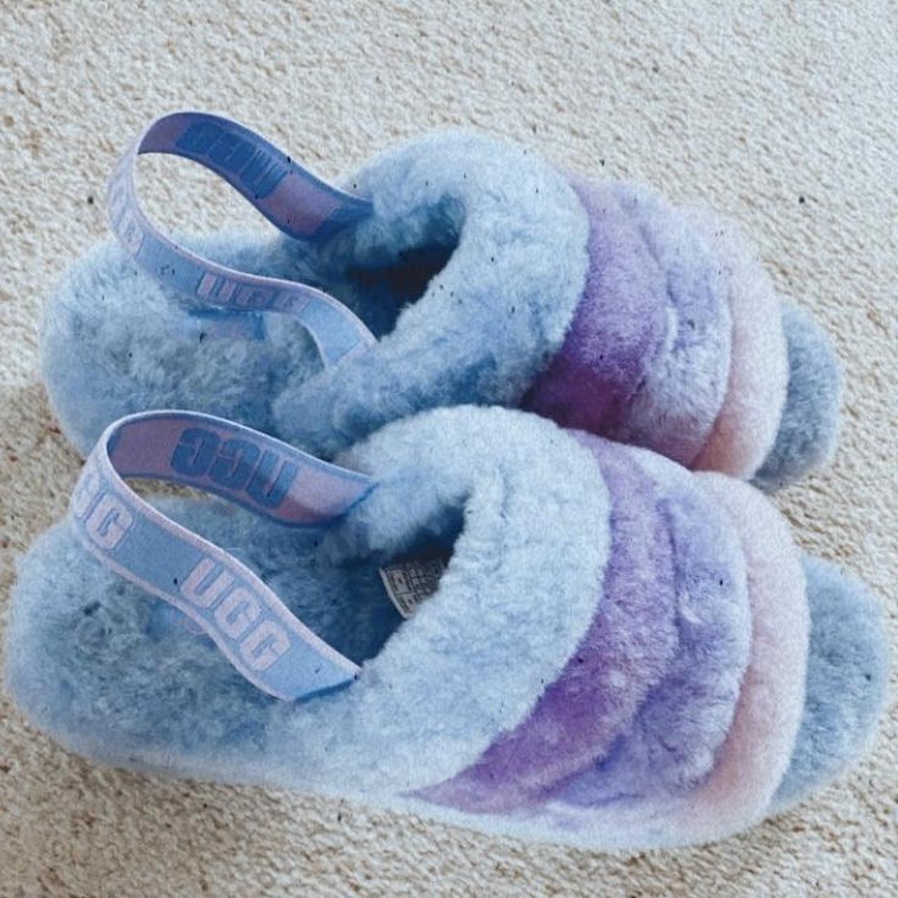 Light purple outlet ugg slippers