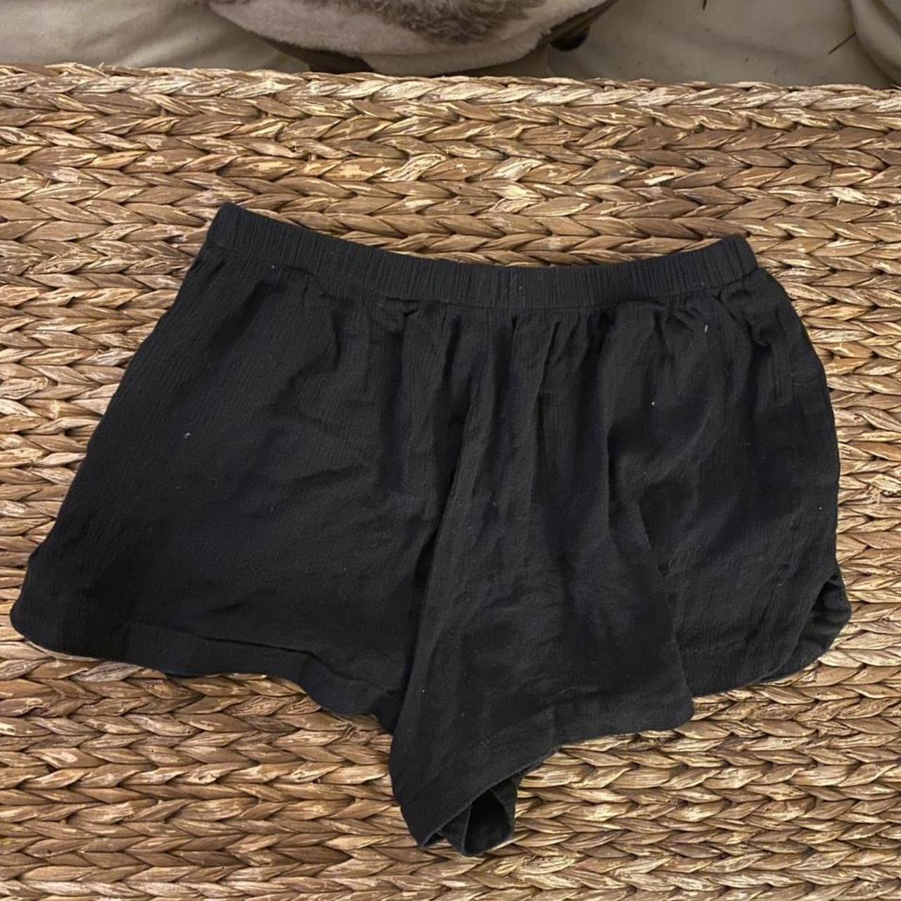 black flowy brandy melville shorts fits - Depop