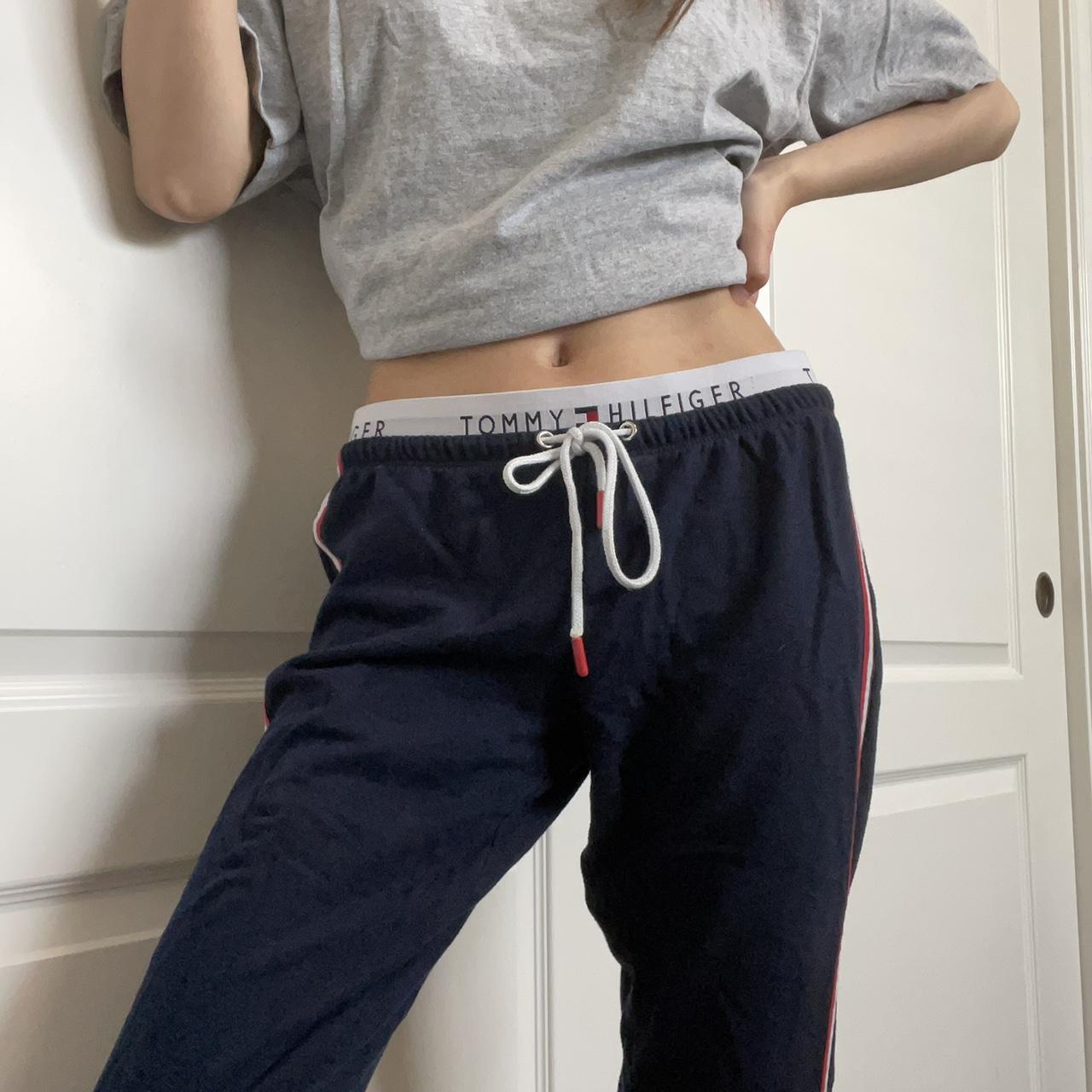 Tommy hilfiger navy sales sweatpants