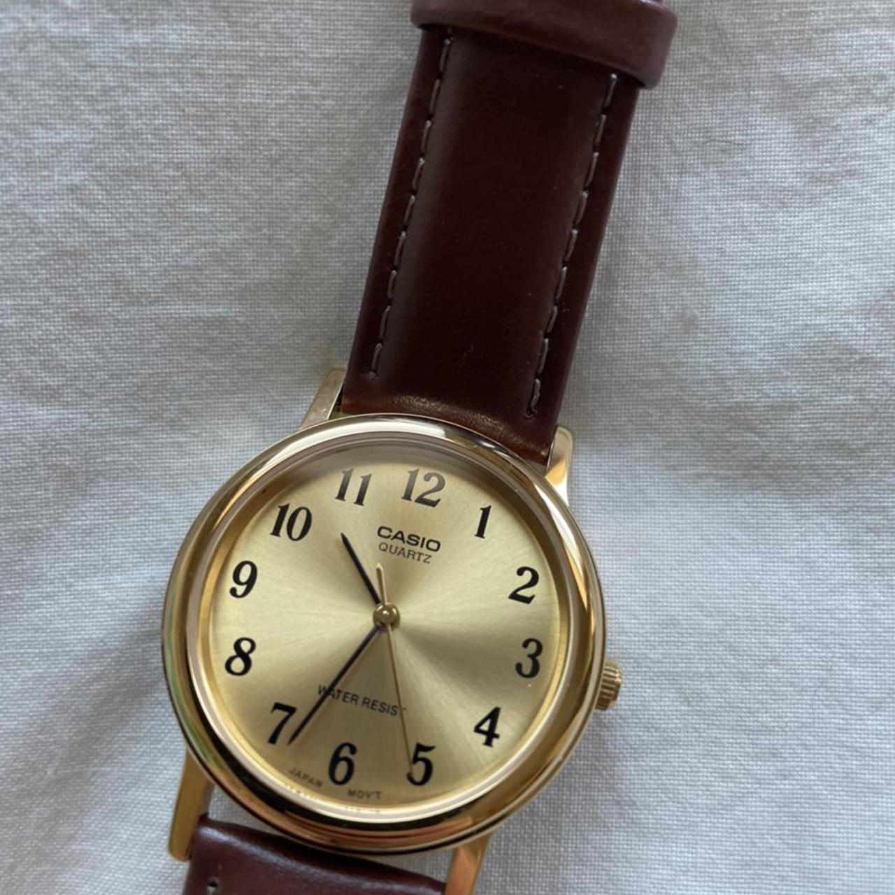 Product Image 1 - Casio quartz gold tone watch.