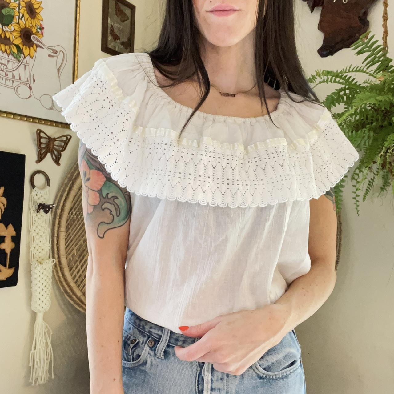 Vintage 70s Ruffle Cotton Flowy Top, On/off the...