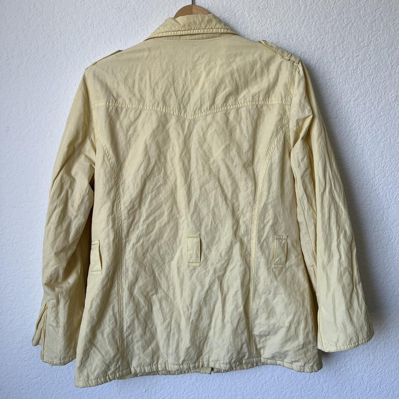 Barbour Women's Yellow Jacket Depop