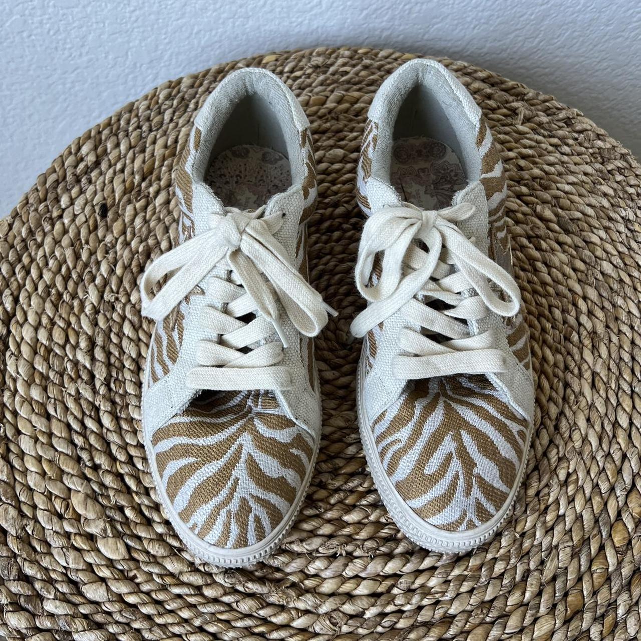 Product Image 3 - The Star Natural Zebra Canvas