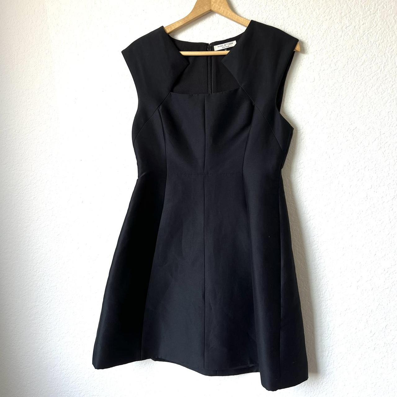 Halston on sale black dress