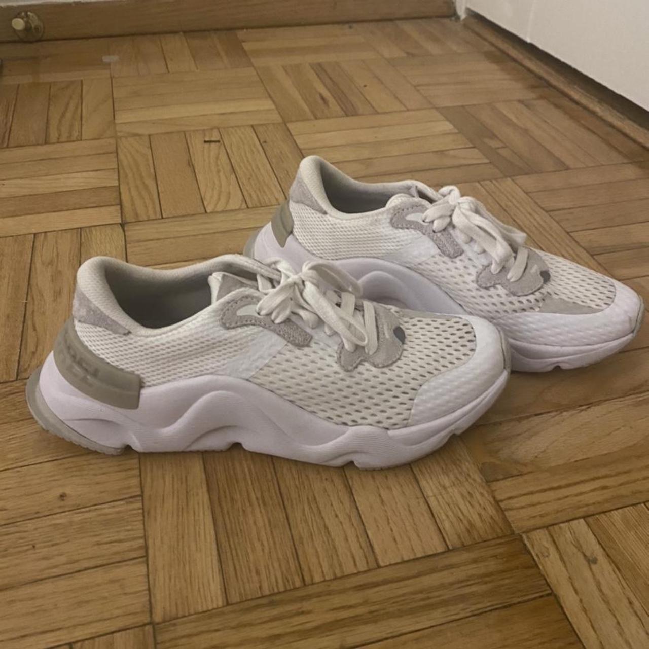 sorel sneakers white