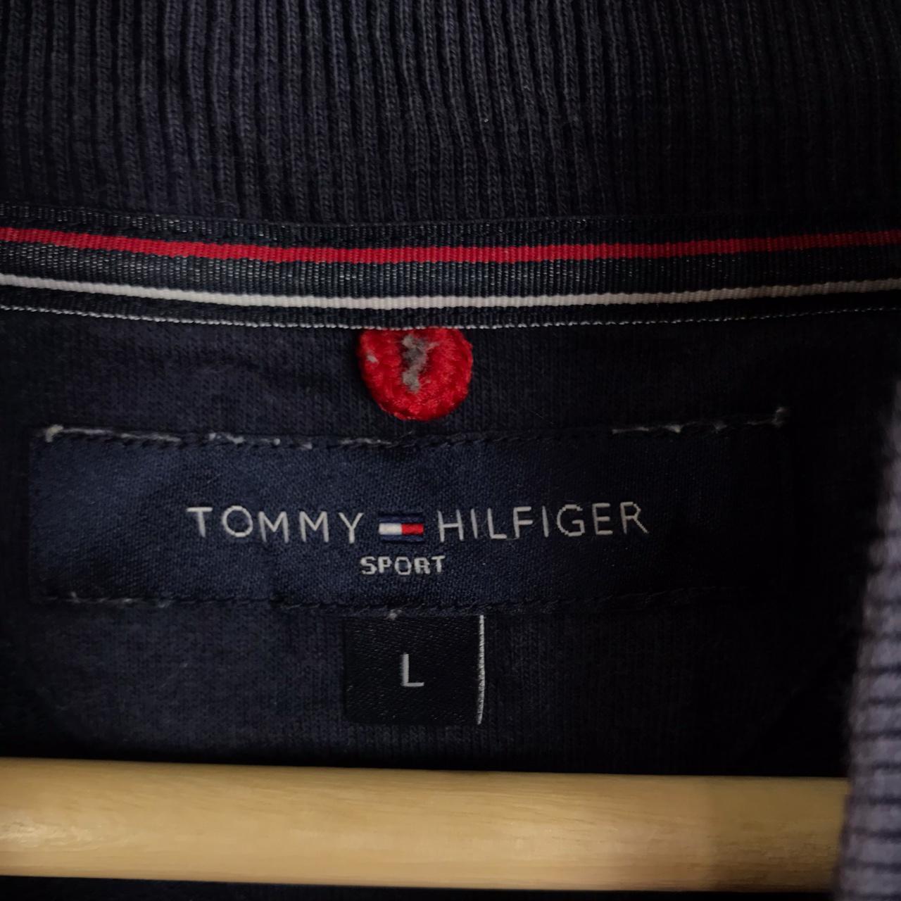 Tommy Hilfiger Men's Navy | Depop