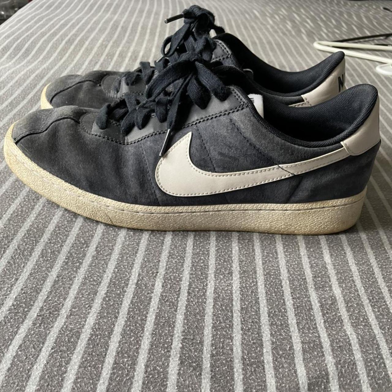 low profile nike trainers