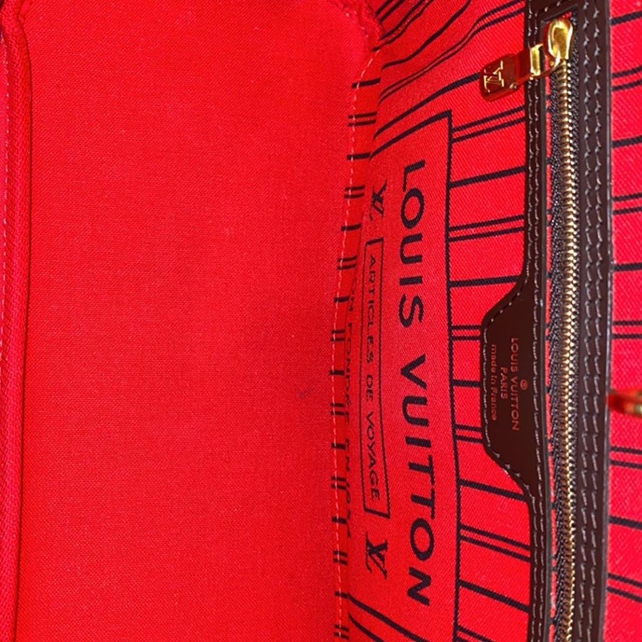 Foto dettaglio neverfull pm Louis Vuitton indossata ;) - Depop