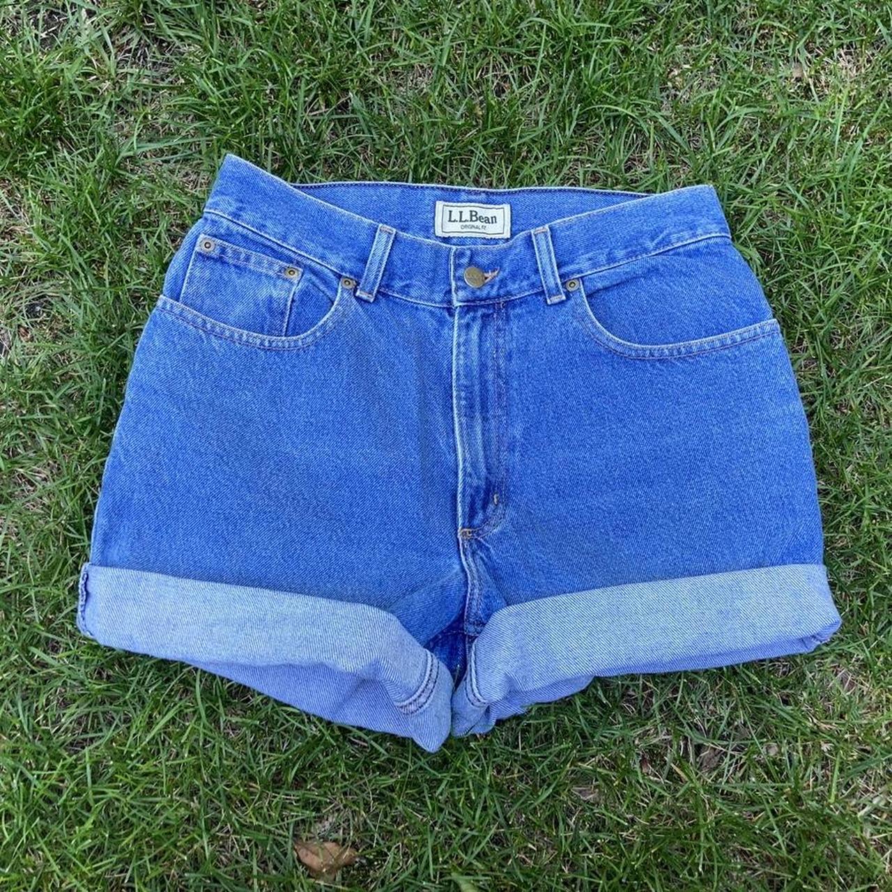 Vintage 90s High Waisted Jeans w super cute - Depop