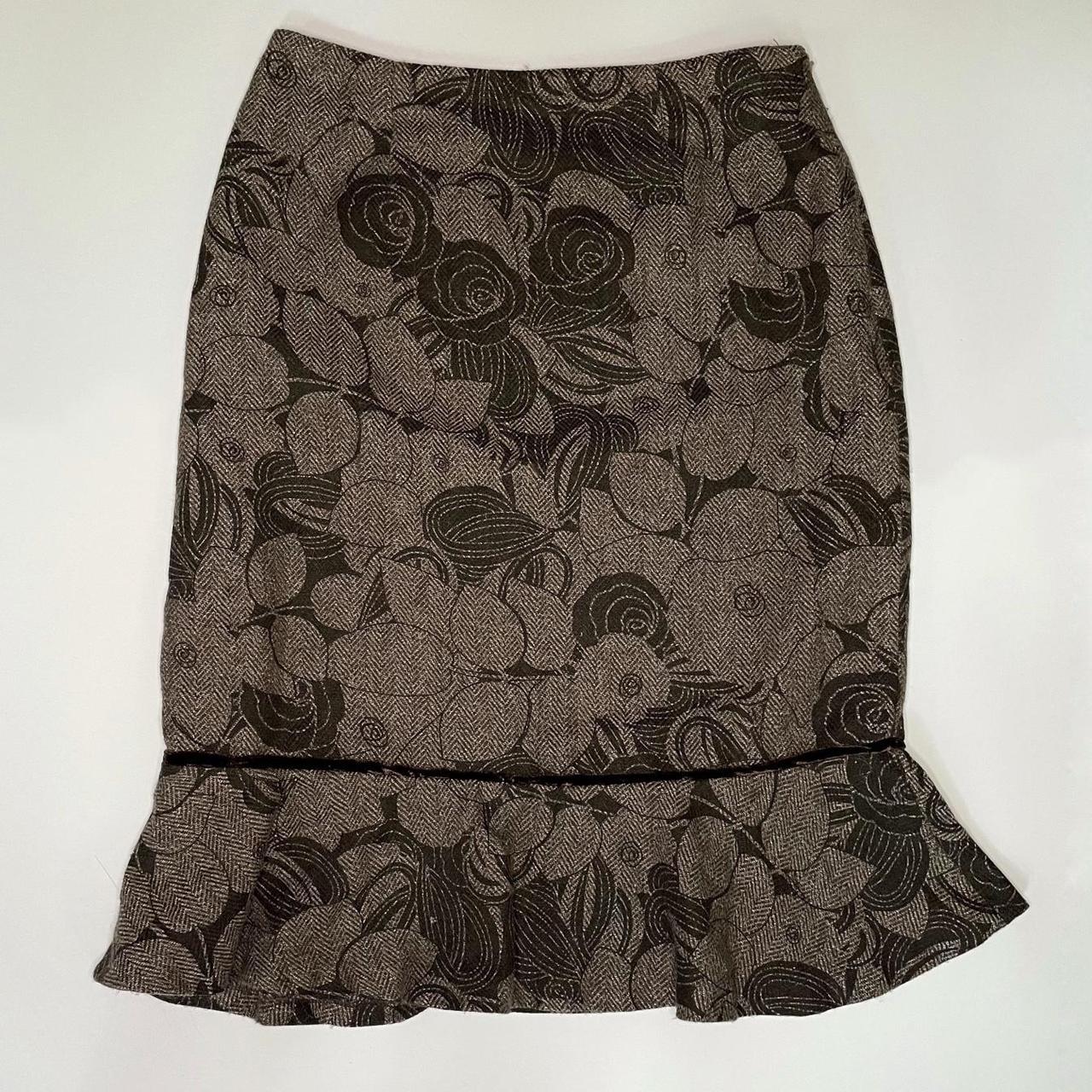 brown fitted skirt with rose flower pattern and a... - Depop