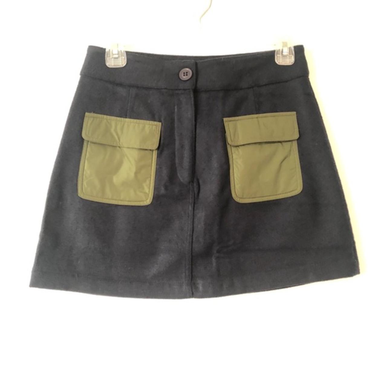 Women's Navy and Green Skirt | Depop