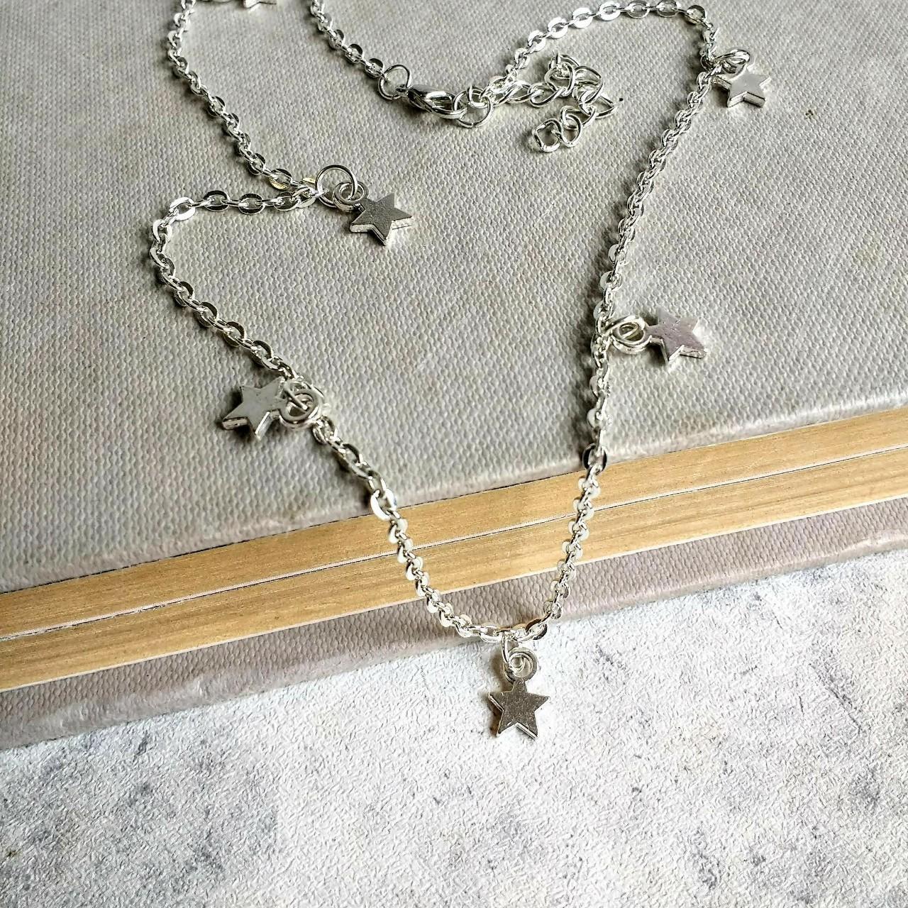 TWINKLE TWINKLE LITTLE STAR HANDMADE NECKLACE 🌟... - Depop