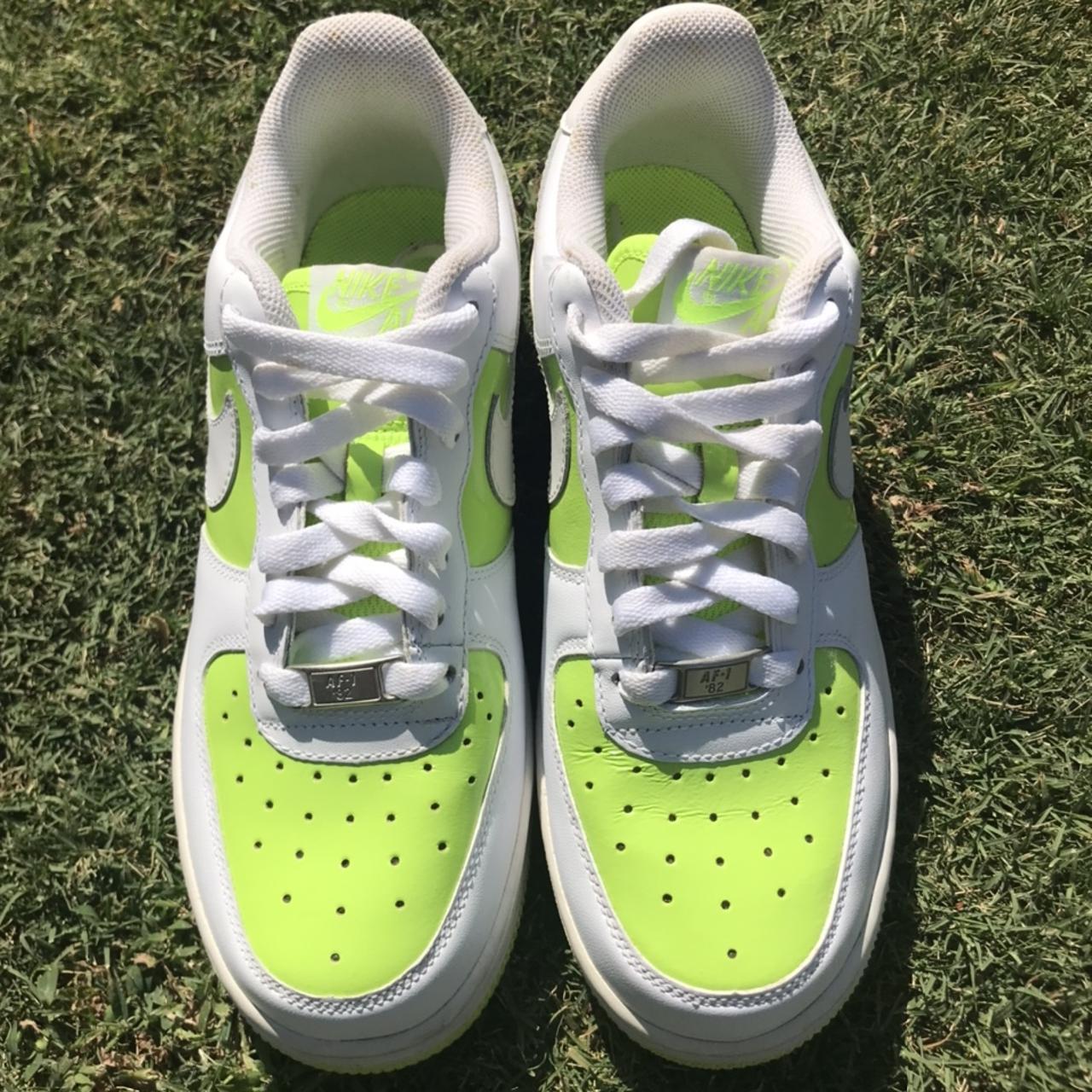lime green nike air