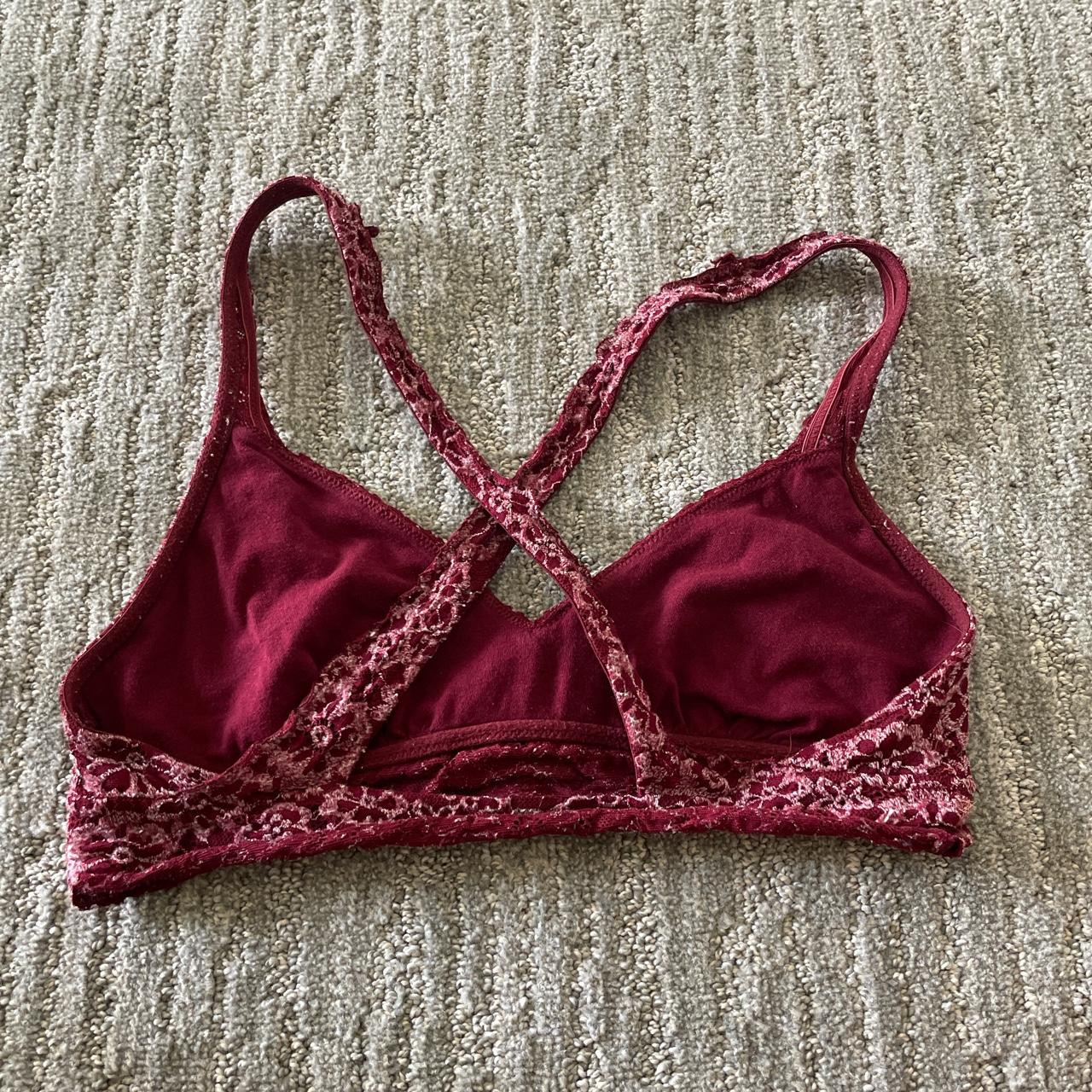 Large lacy red/wine/concord Aerie bralette #aerie - Depop