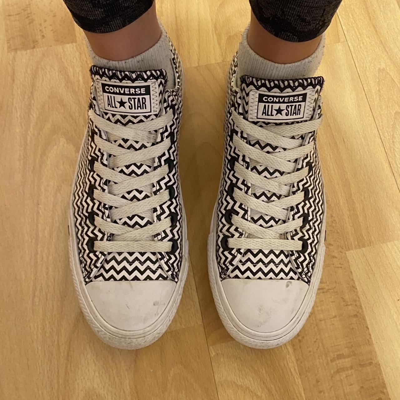 zig zag platform converse