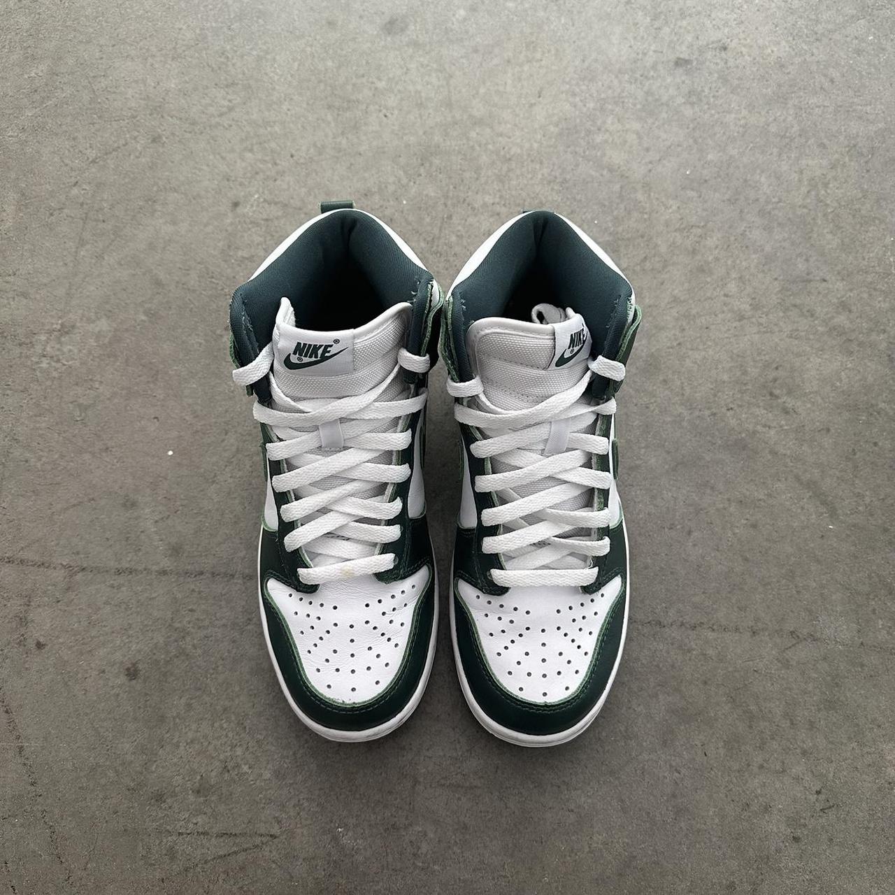 sb dunk spartan