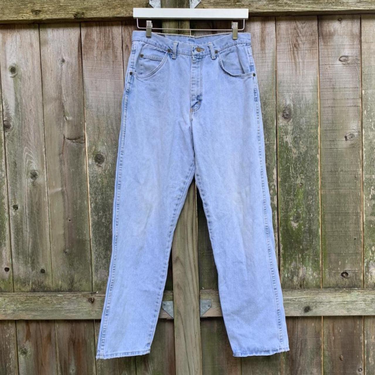 Vintage Wrangler mom jeans in a light wash. marked... - Depop