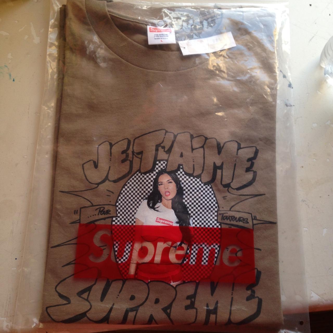 Brand new never worn supreme 2007 Tera Patrick tee...