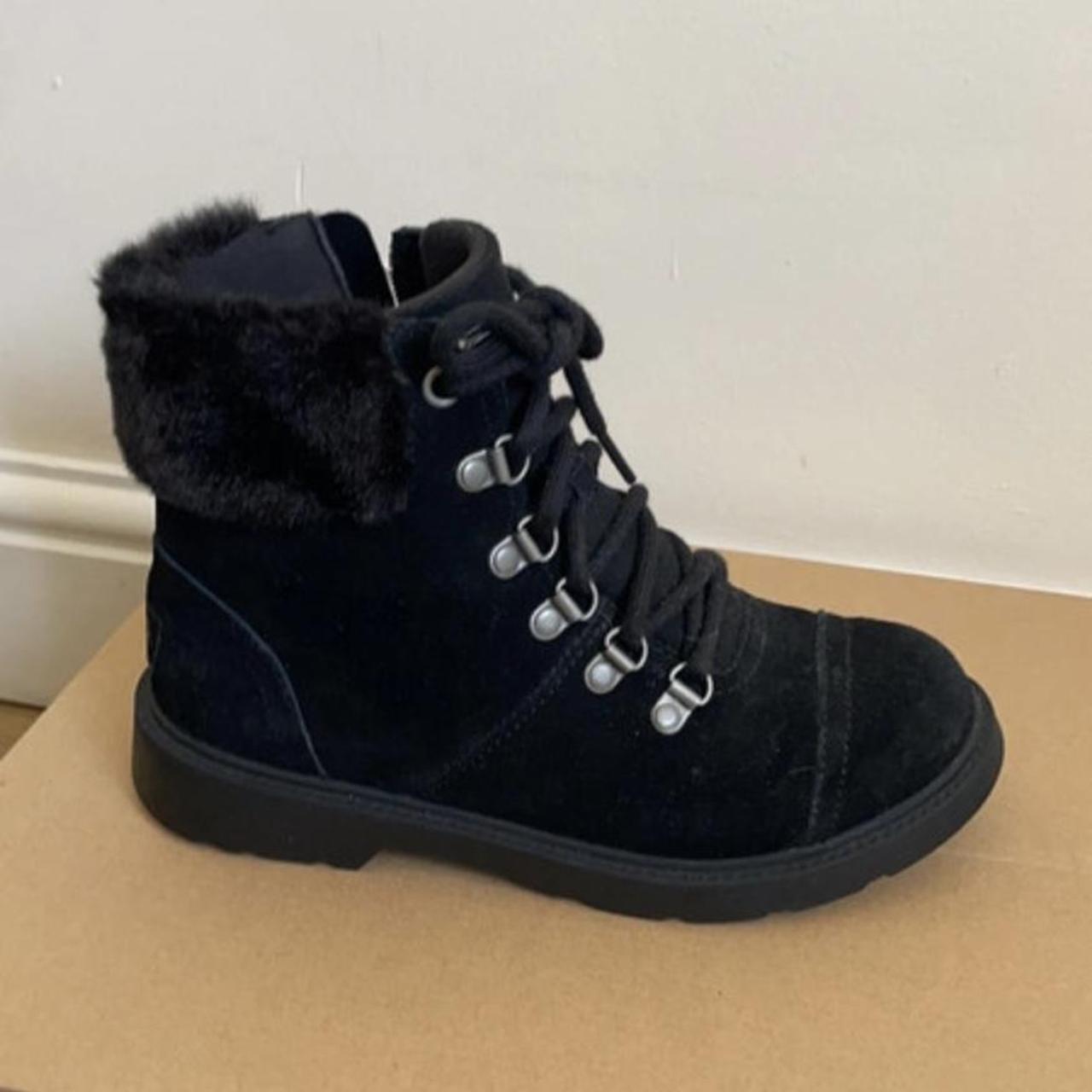 Junior girls Ugg boots size 2, worn once for a few... - Depop