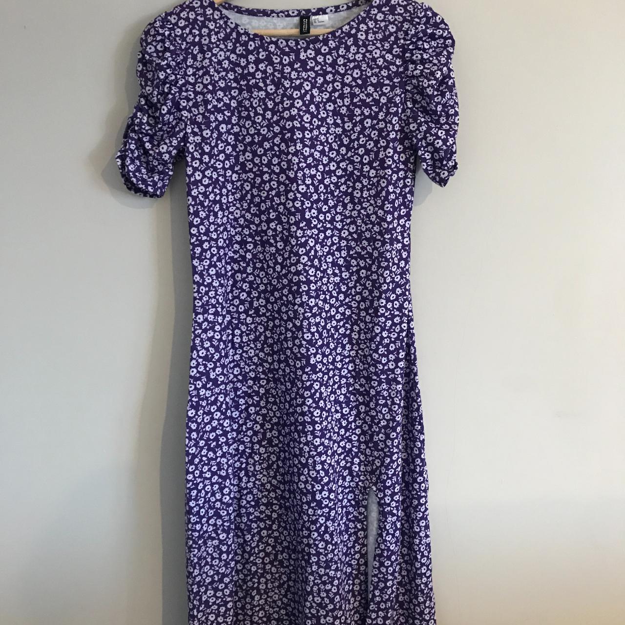 🌸 Purple floral dress H&M 🌸 Size S Elegant dress... - Depop