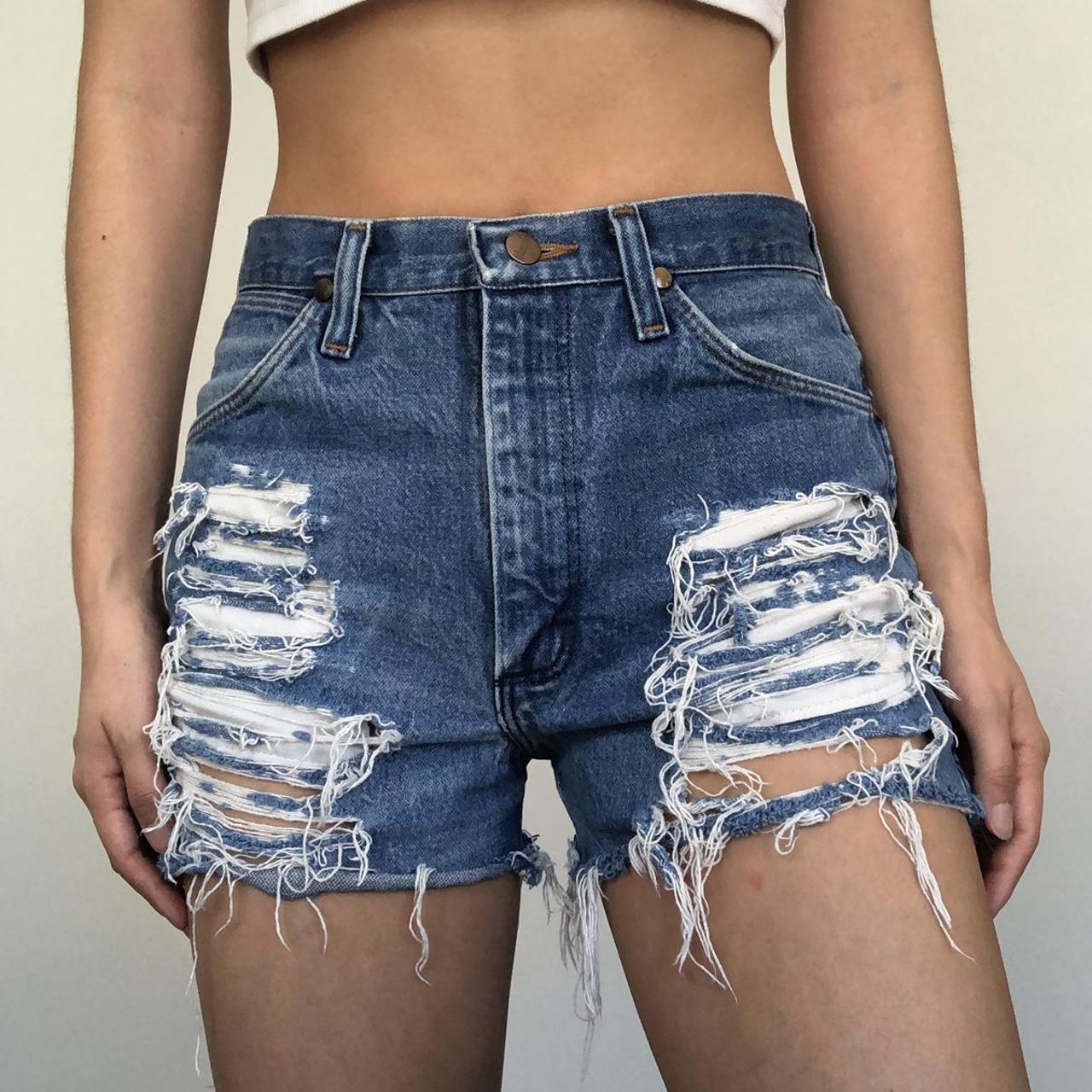 wrangler ripped shorts