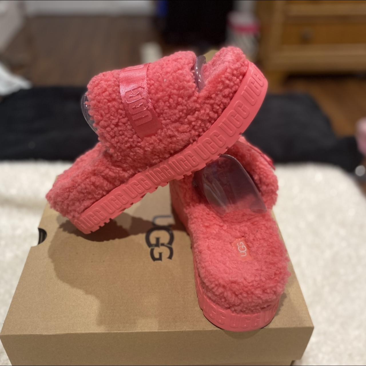 Ugg fluffita slides online pink