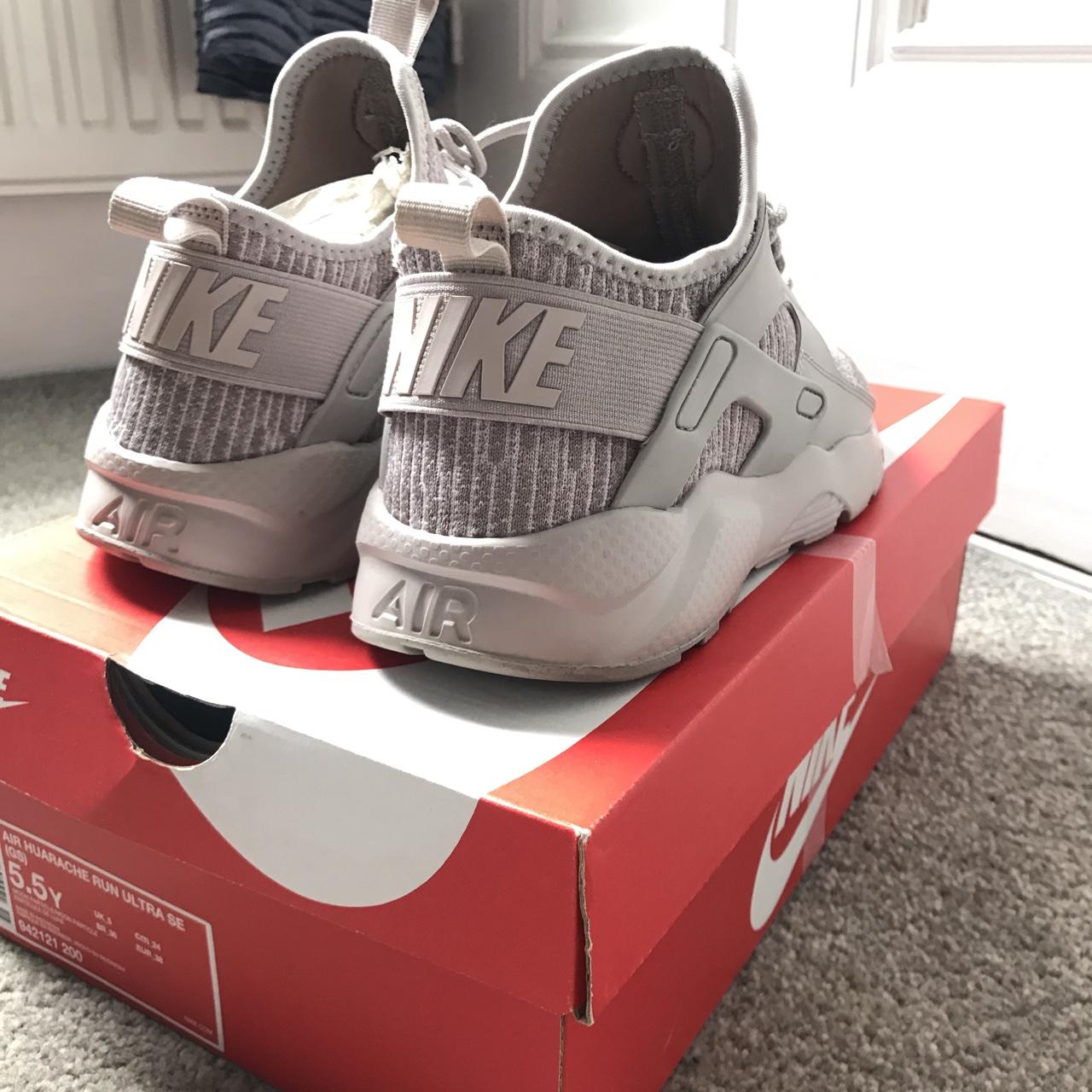 air huarache 5.5 womens silver