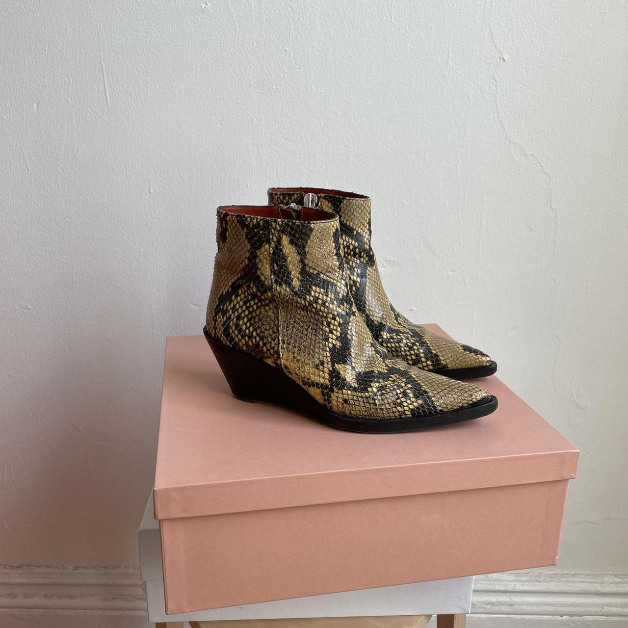 Acne snake boots online