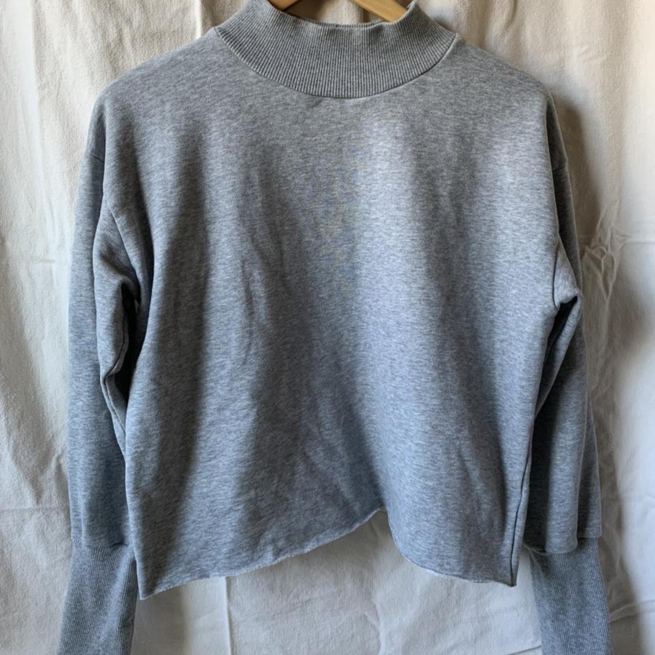 *mock neck grey sweatshirt *fits S/M - Depop