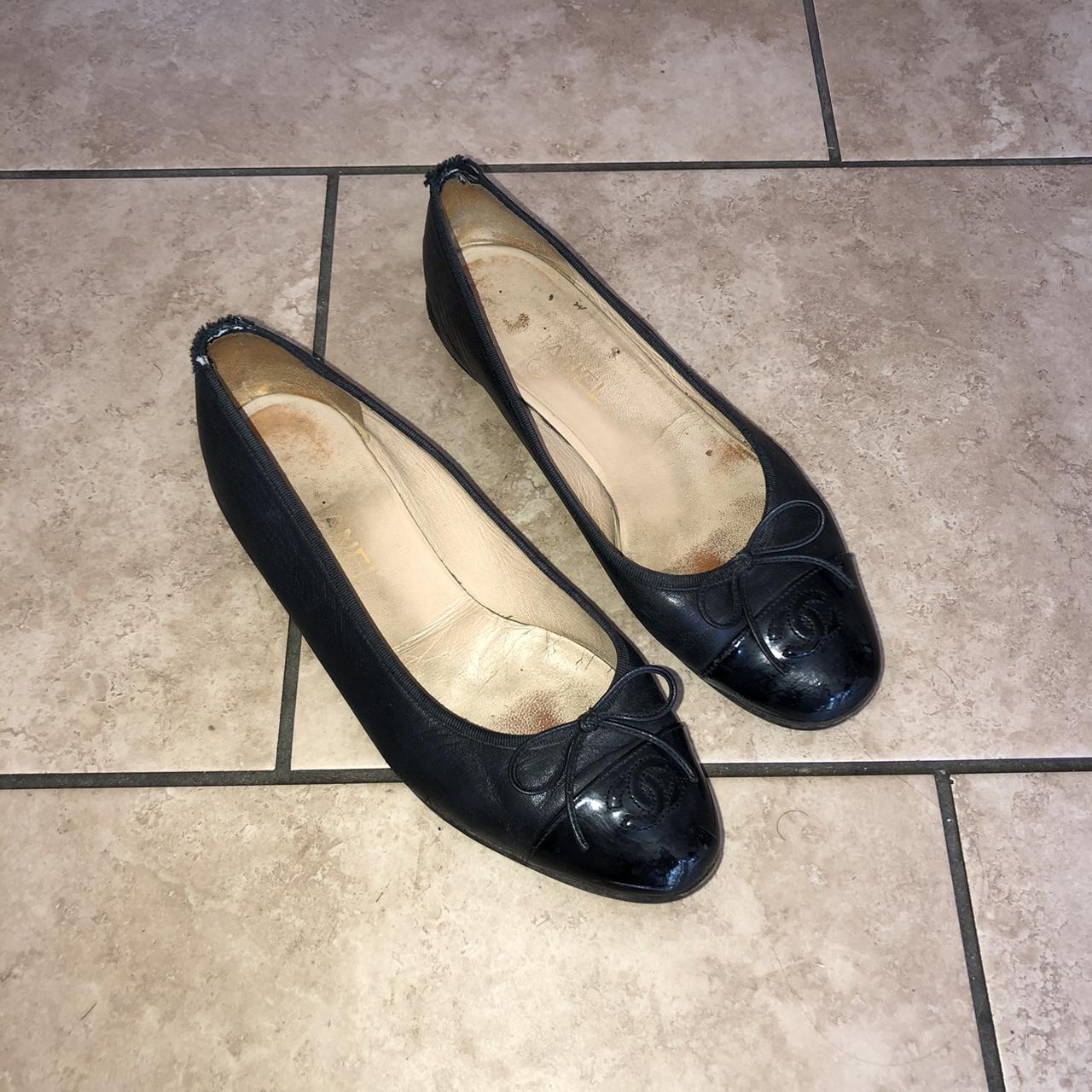 very-used-chanel-shoes-depop