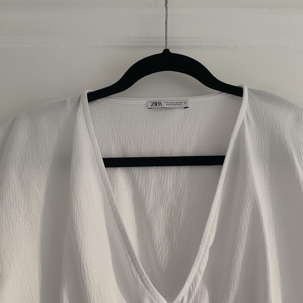 Most adorable white cropped top from Zara. Really... - Depop