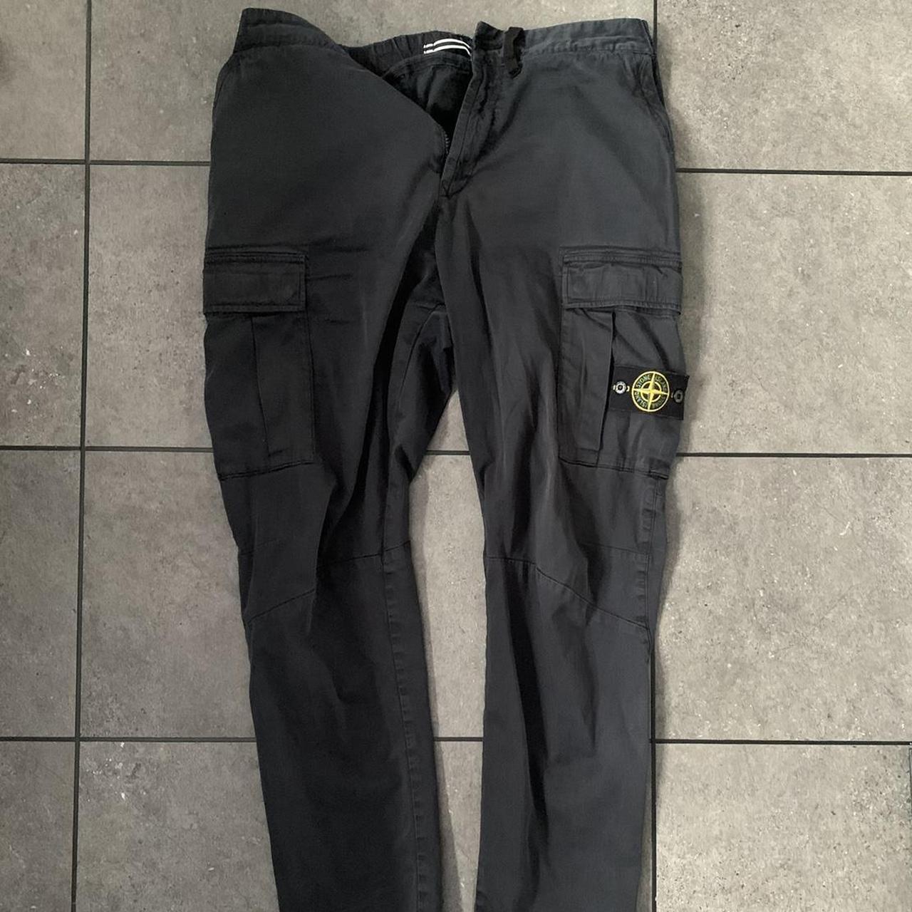 stone island cuffed cargo pants