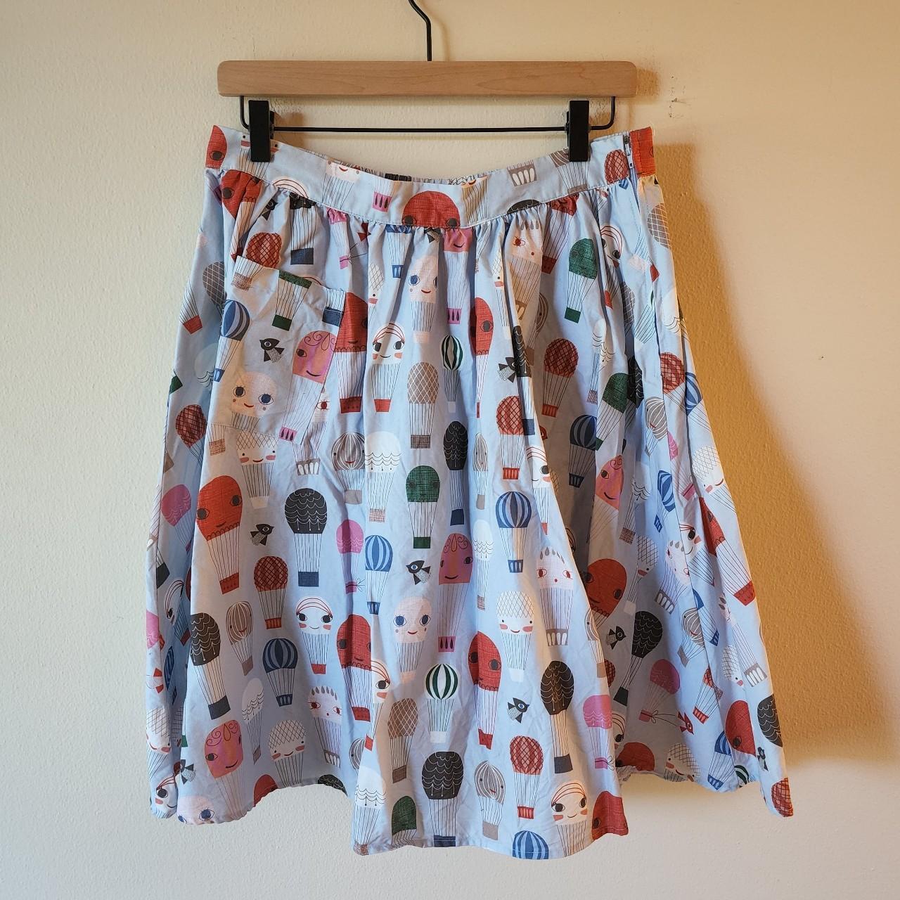Super sweet little Modcloth skirt with hot air... - Depop