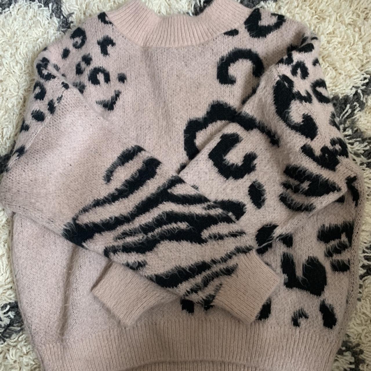 Topshop Pink Animal Print Jumper - so lovely, I just... - Depop