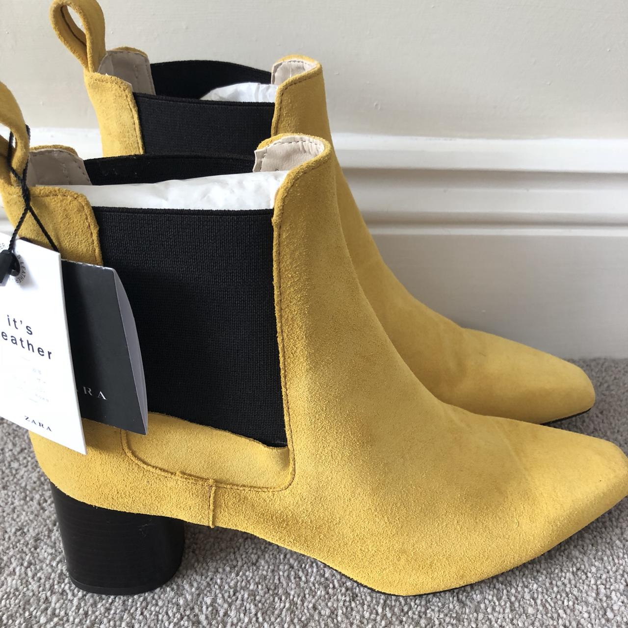 Yellow ankle 2024 boots zara