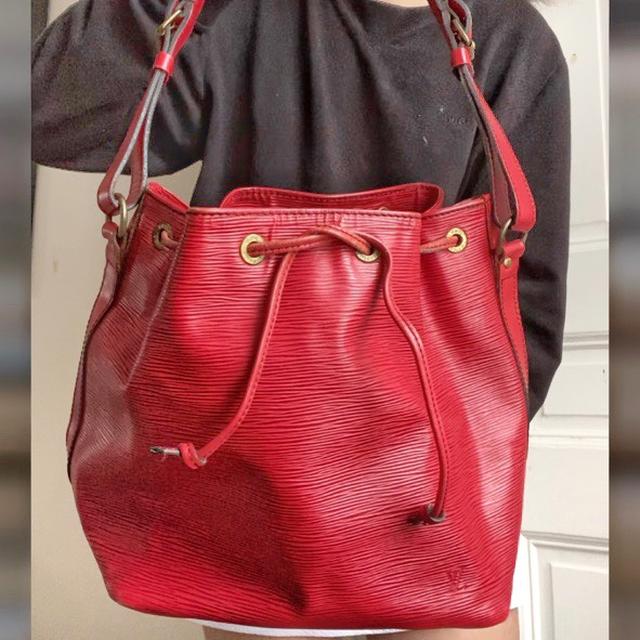 RED LOUIS VUITTON NOE SIZE GM (large) Vintage - Depop