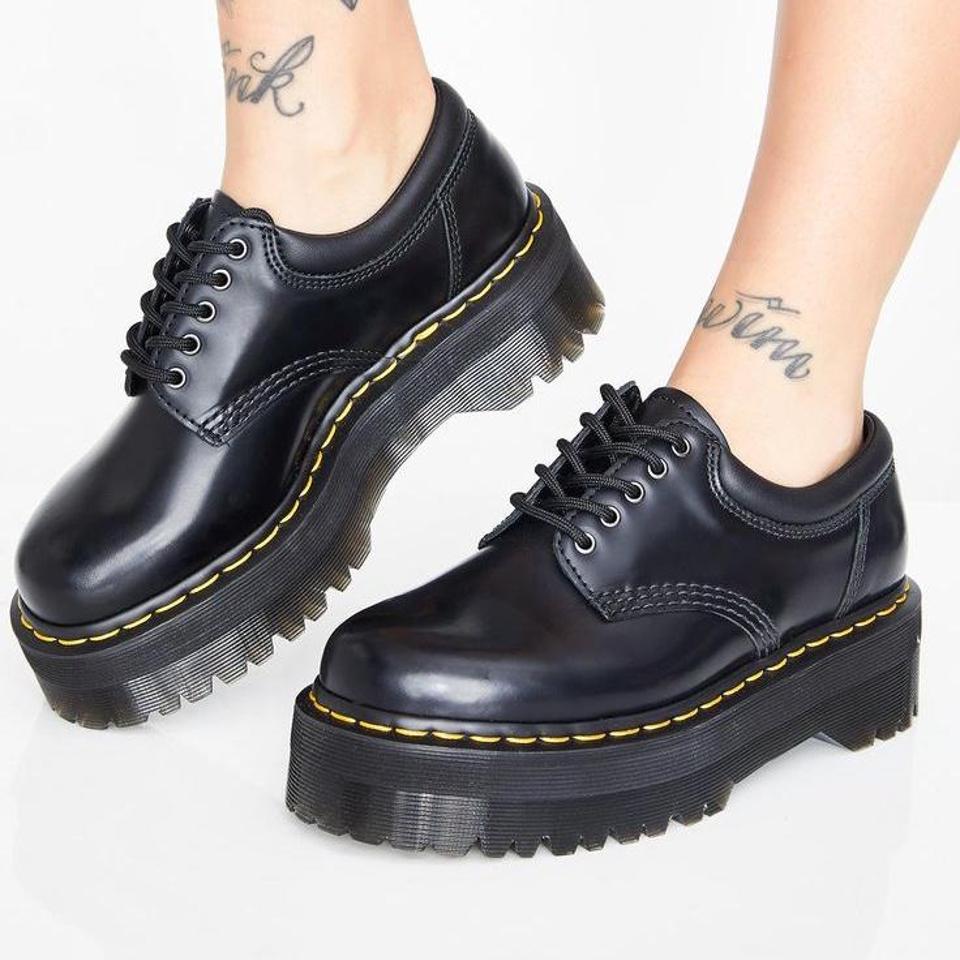 quad 8053 dr martens