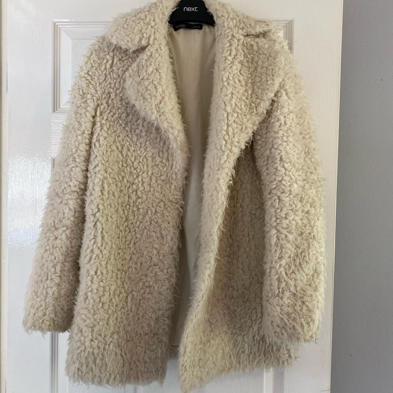 Topshop teddy pea coat cream size 8 in tall but I’m... - Depop