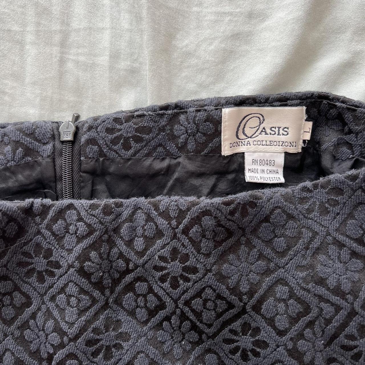 Oasis Women's Black Skirt (2)
