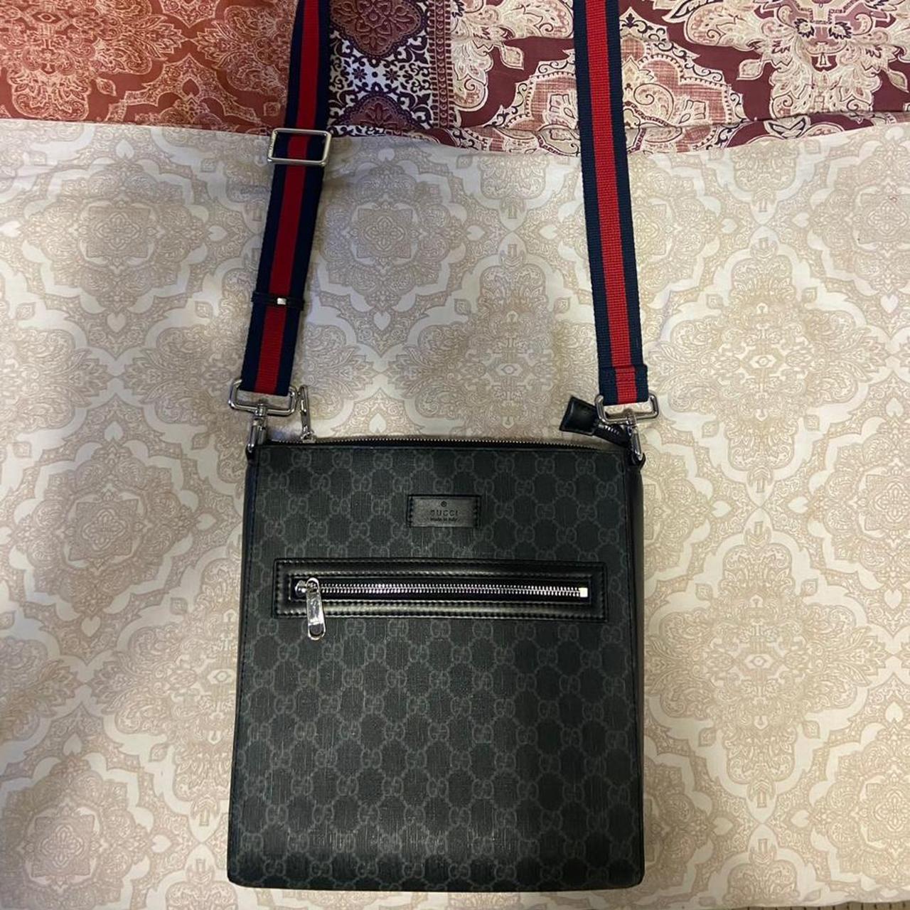 Gucci messenger-bag - Depop