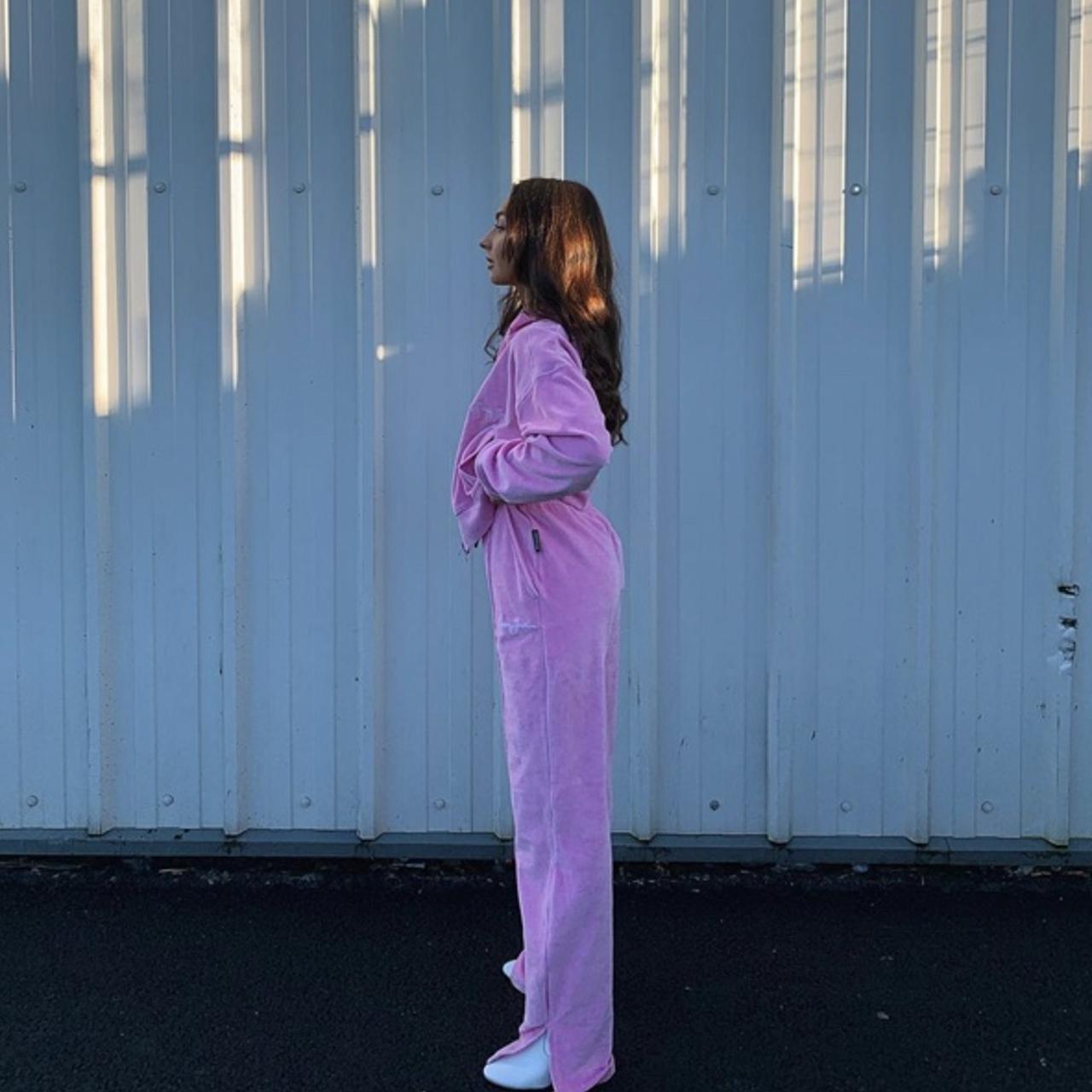 Sean john pink velour hot sale tracksuit