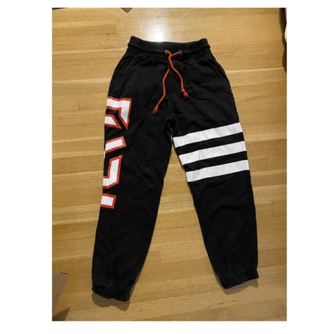 Retails for 120+ LF Cinched Ankle Sweatpants In... Depop