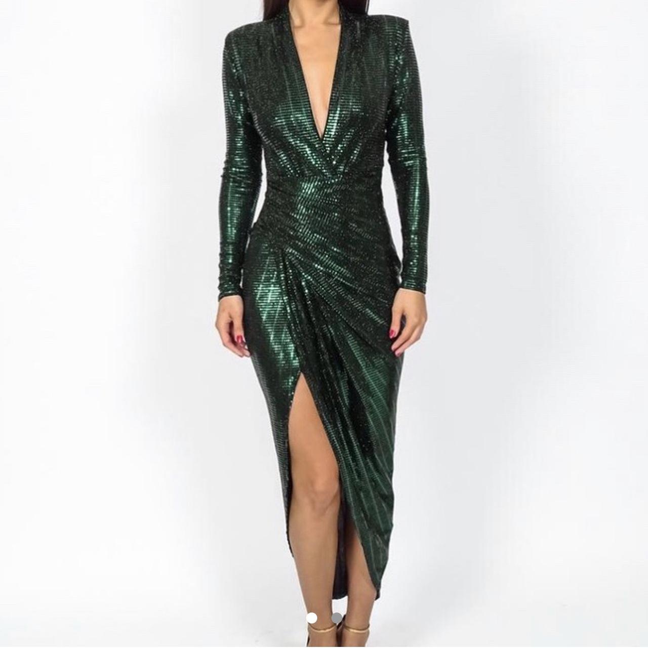 Evening cocktail dress emerald green sequin for Depop