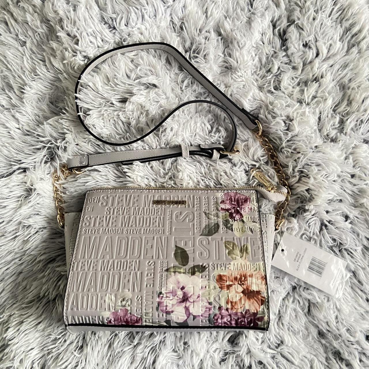 STEVE MADDEN WALLET WRISTLET BISQUE/GRAY TWO TONE 