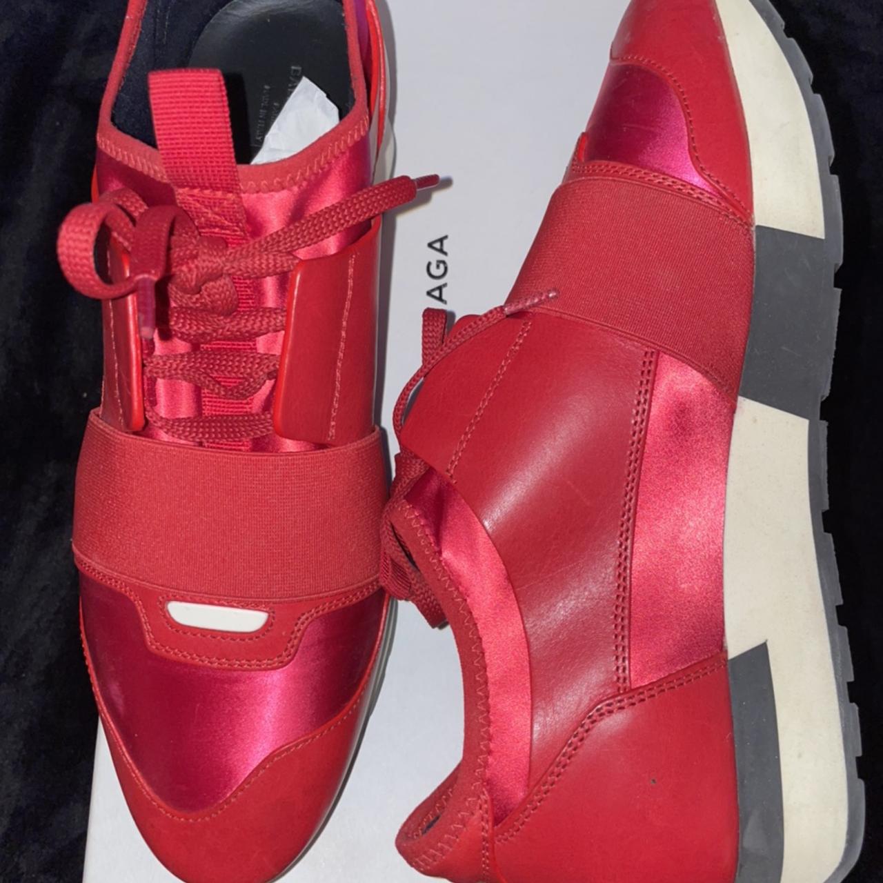 balenciaga race runners red