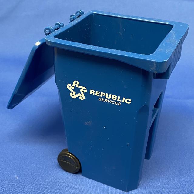 Republic Services Mini Desk Garbage Trash Bin Cart Can Toter Blue Advertisement 