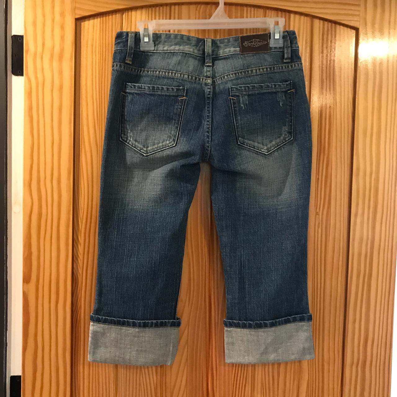 earl jeans capris size: 4P (model typically wear - Depop