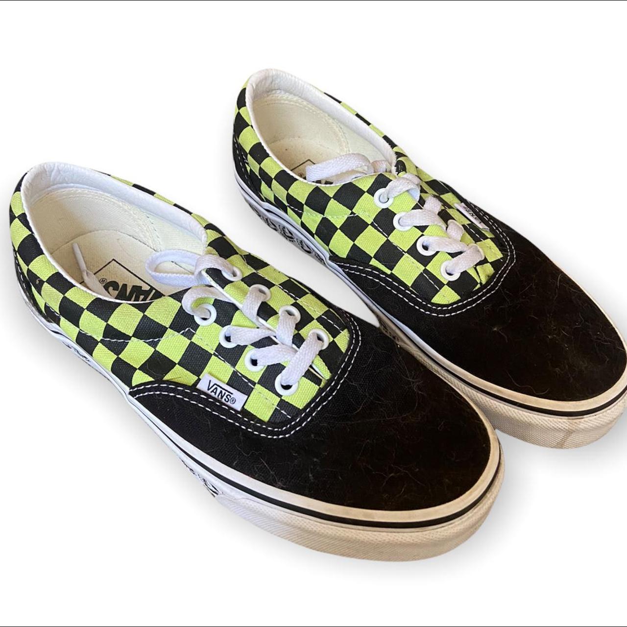 size 6 checkered vans