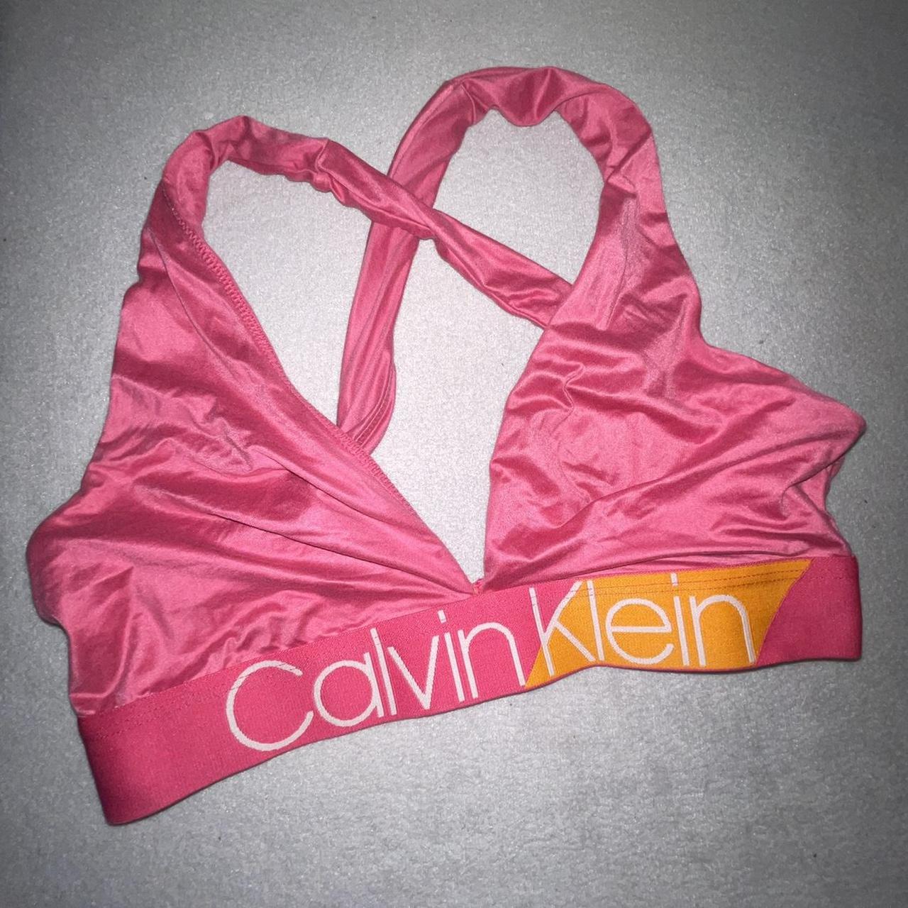 Calvin Klein cross over back sports bra size S Depop