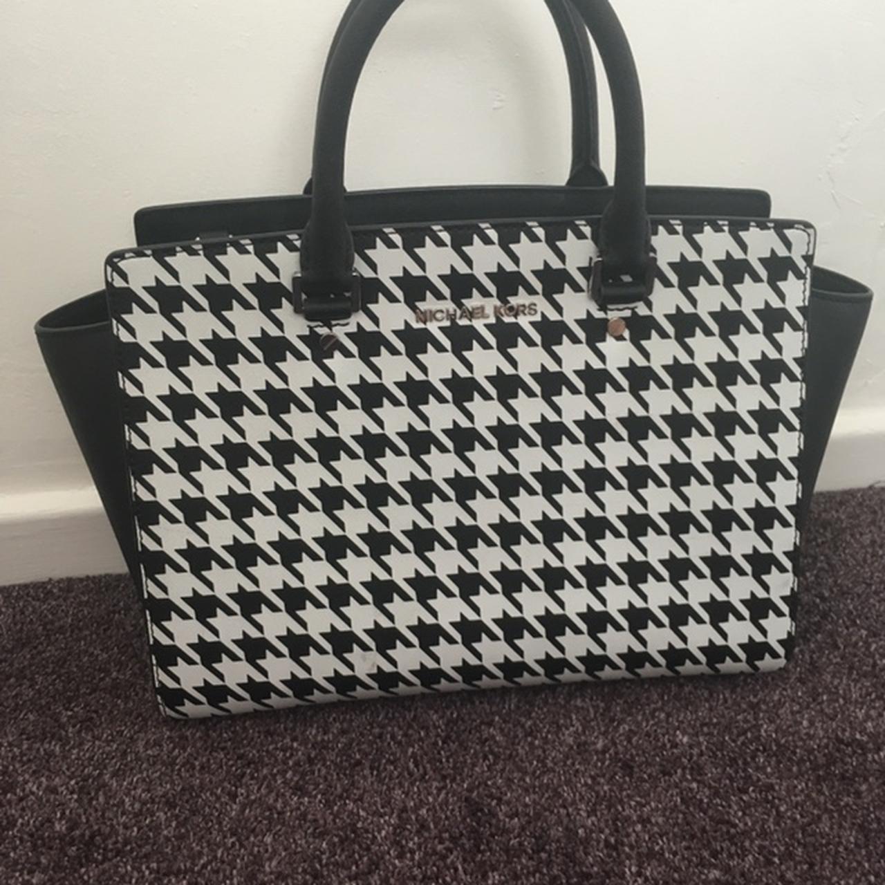 Michael kors sale dog bag